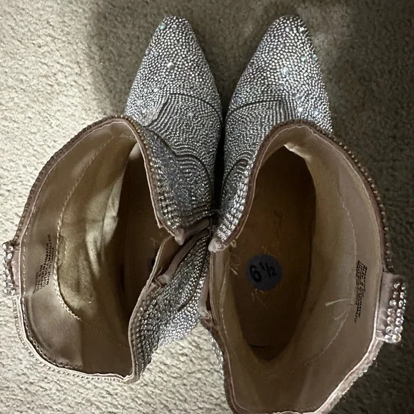 Matisse Glitter Ankle Boots in Rose Pink Gold - Picture 4 of 5